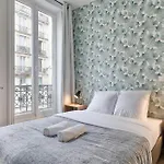 Appartement Quartier Plaine-Monceau 8P 1